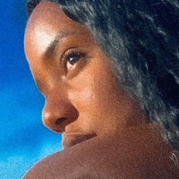 Adriele Souza Naken