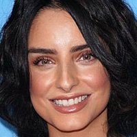 Aislinn Derbez Naken