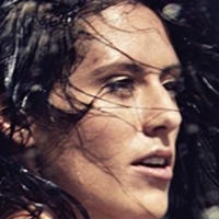 Ali Krieger Naken