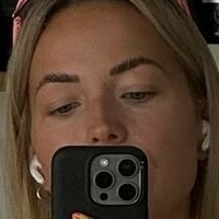 Alina Jäger Naken