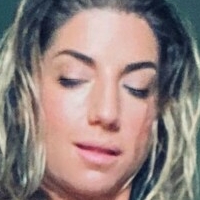 Allison Lee Groves Naken