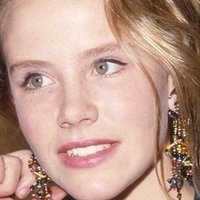 Amanda Peterson Naken