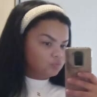 Amanda Victoria Naken
