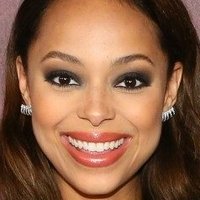 Amber Stevens West Naken
