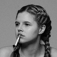 Ana Mulvoy Ten Naken