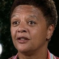 Angela Bruce Naken