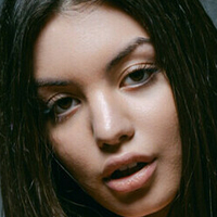 Anha Bellissima Naken