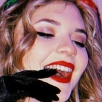 Aninha Queen Naken
