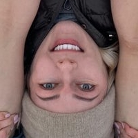 Anna Delos Naken