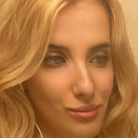 anniechloesworld Naken