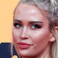 Anouk Matton Naken