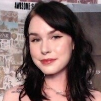 April Arson Naken