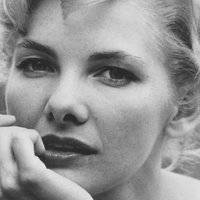 Barbara Loden Naken