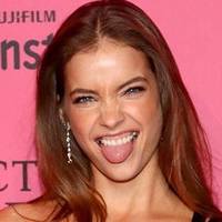 Barbara Palvin Naken