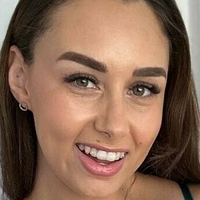 Busty Belle Naken