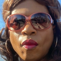 cdsharon Naken