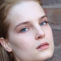 Charlotte Tomaszewska Naken