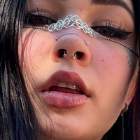 chillqueenie Naken