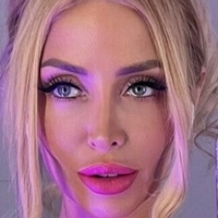Chloe Ri Naken