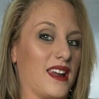 Christine Smoke Naken