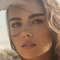 Claire Molin Naken