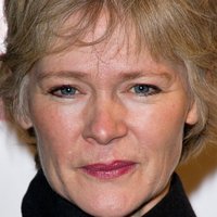 Clare Holman Naken
