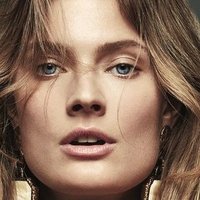 Constance Jablonski Naken