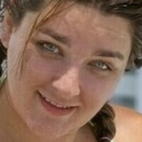 curvy.greeneyes Naken