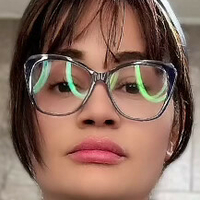 Dahianna Guzman Naken
