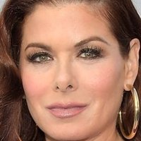 Debra Messing Naken