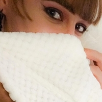 eeziss Naken