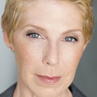 Elizabeth Lande Naken