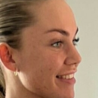 Emilie Hoffman Naken