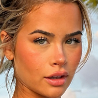 Emily Elizabth Naken