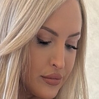 Emma Louise Jones (eljonesuk) Naken