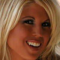 Erica Chevillar Naken