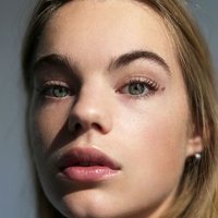 Estella Boersma Naken