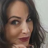 Eva Cherie Naken