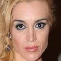 Fatima Florez Naken