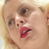 Gemiliani Lujan Naken