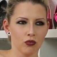 Gypsy Page Naken