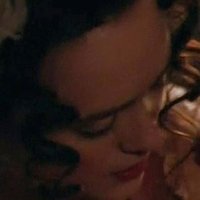 Heather Lind Naken