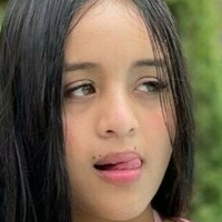 Hellen Velasquez Naken