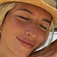 Honeypaige Naken