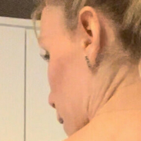 ita96elly Naken