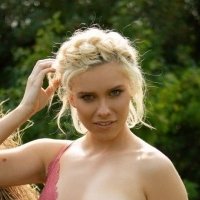 Jenessa Dawn Naken