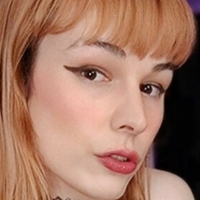 Joanie Maronie Naken