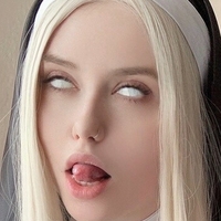 Julia Situn Naken