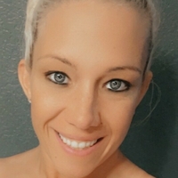 juliajay Naken