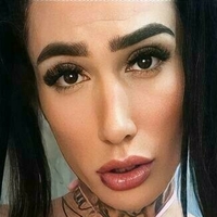 julialatronico Naken